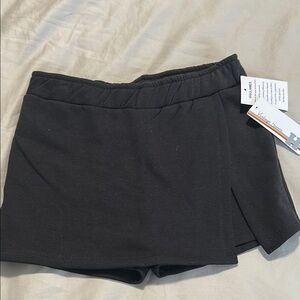 Women’s Black Active Skort Shorts by Vintage Havana